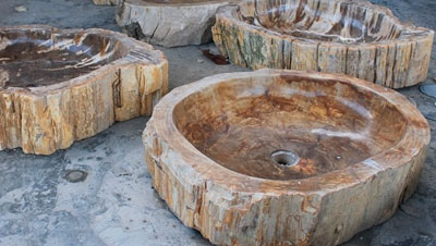 Exportador de lavabos de madera petrificada de Indonesia.