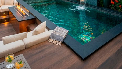 Piedra de lava combinada con piedra verde Bali sukabumi para jardín y piscina.